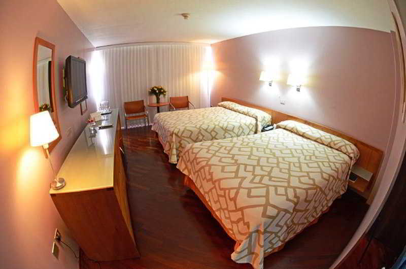 Hotel Paseo De Las Mercedes 카라카스 외부 사진